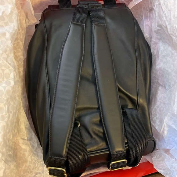 Authentic Leather Coach Backpack - Picture 4 of 7
